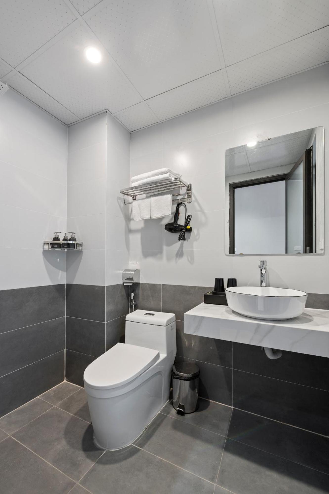 Lakeview Residence Hotel هانوي المظهر الخارجي الصورة